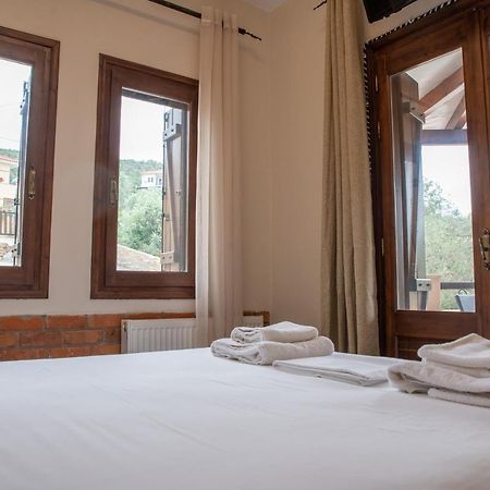 Symmetron Suites Kalamos  Ngoại thất bức ảnh