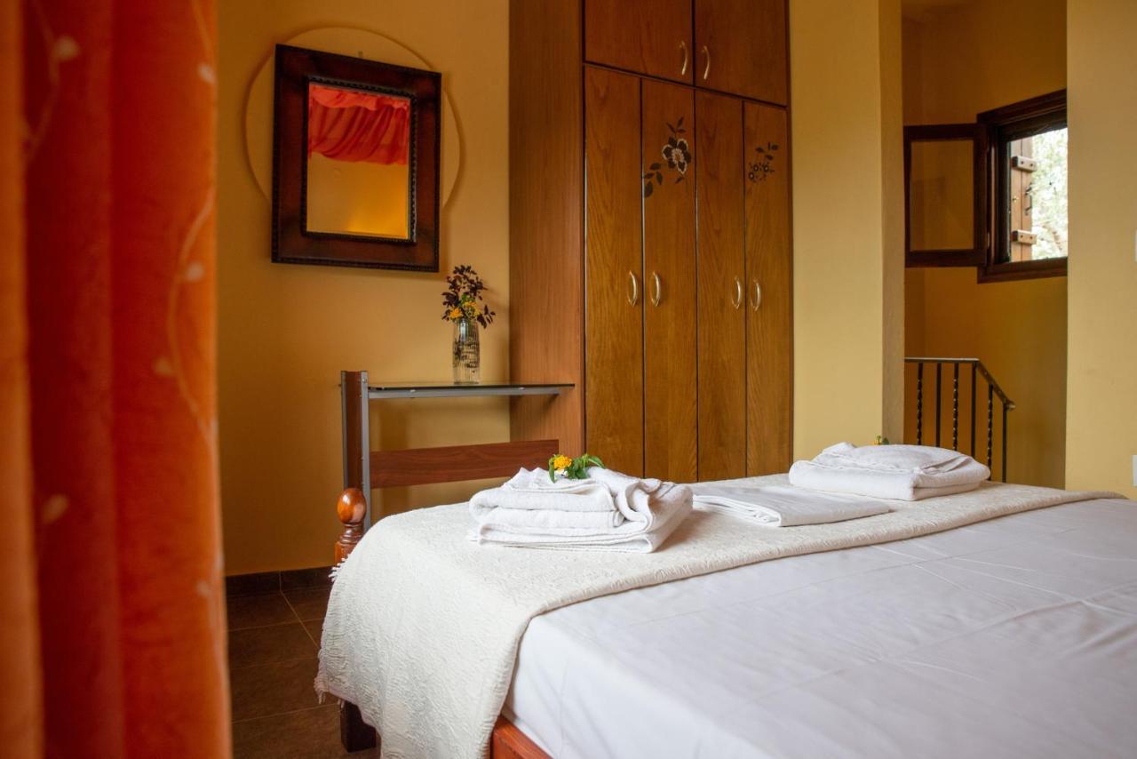 Symmetron Suites Kalamos  Ngoại thất bức ảnh