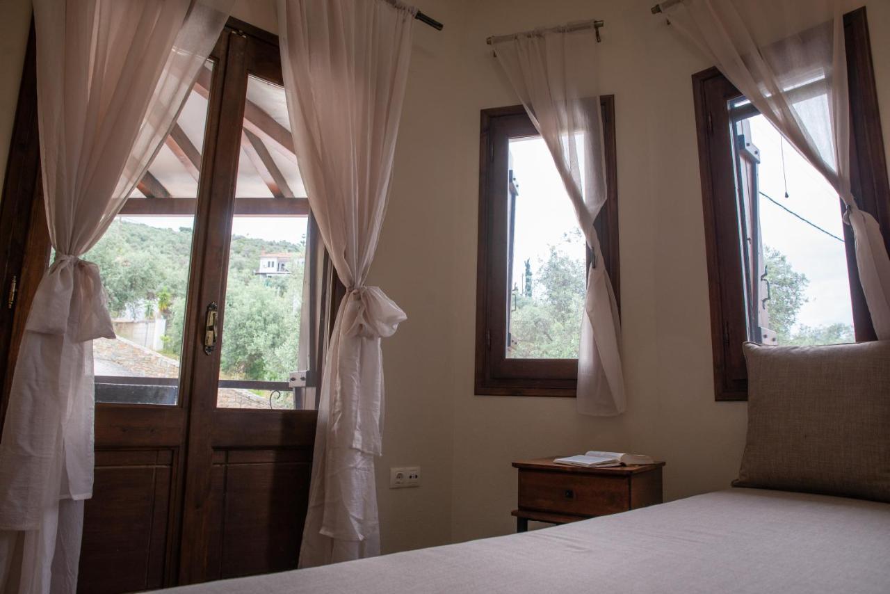 Symmetron Suites Kalamos  Ngoại thất bức ảnh