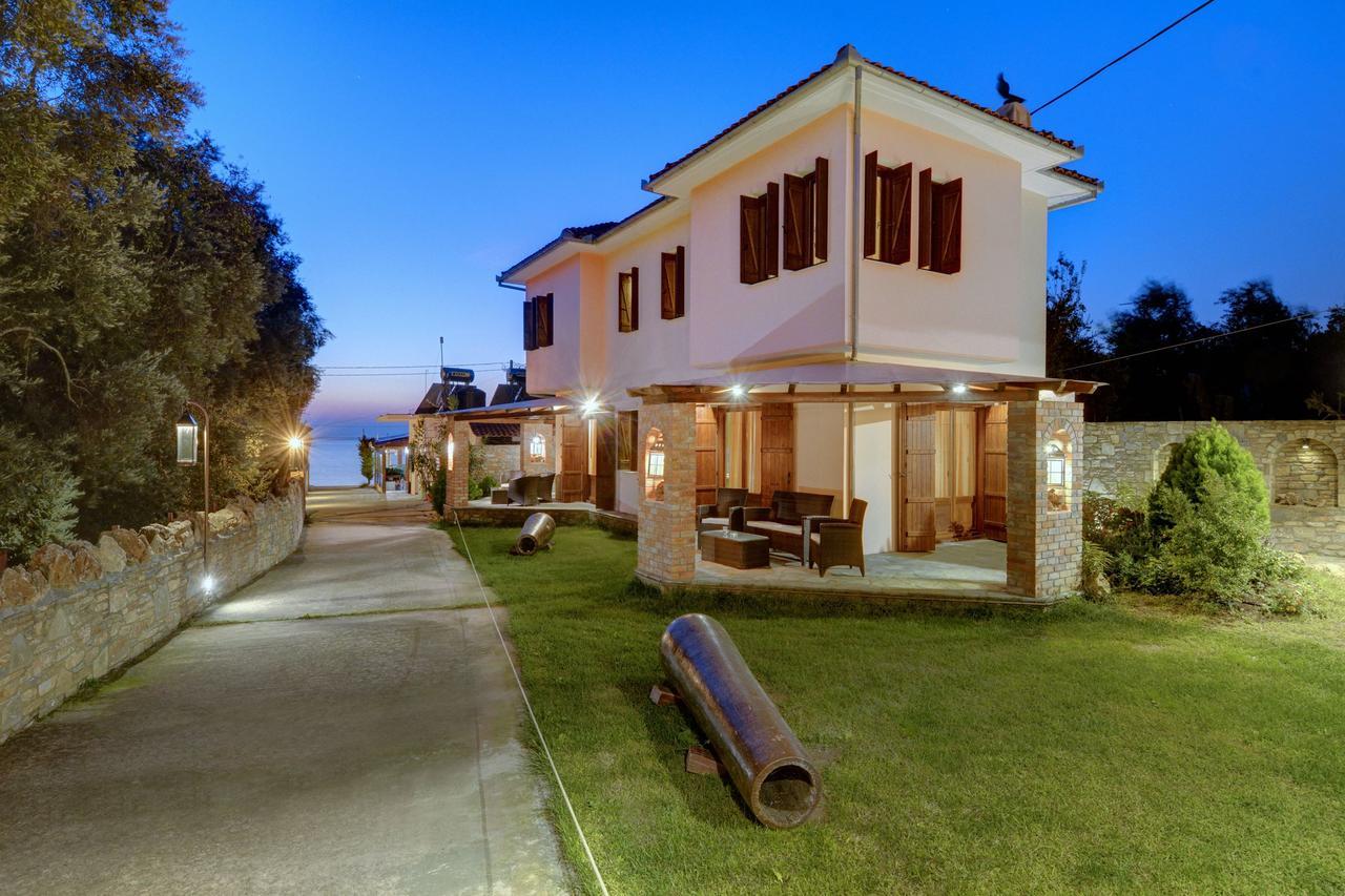 Symmetron Suites Kalamos  Ngoại thất bức ảnh