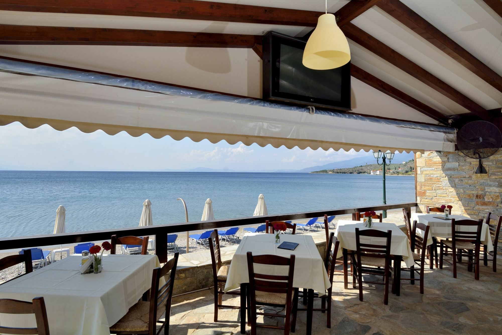 Symmetron Suites Kalamos  Ngoại thất bức ảnh