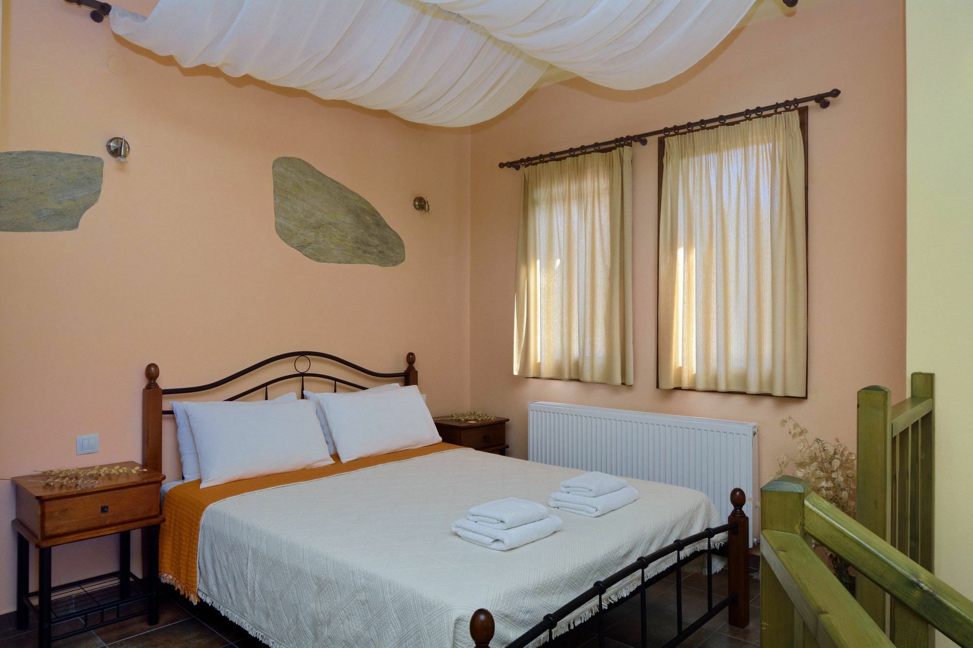 Symmetron Suites Kalamos  Ngoại thất bức ảnh